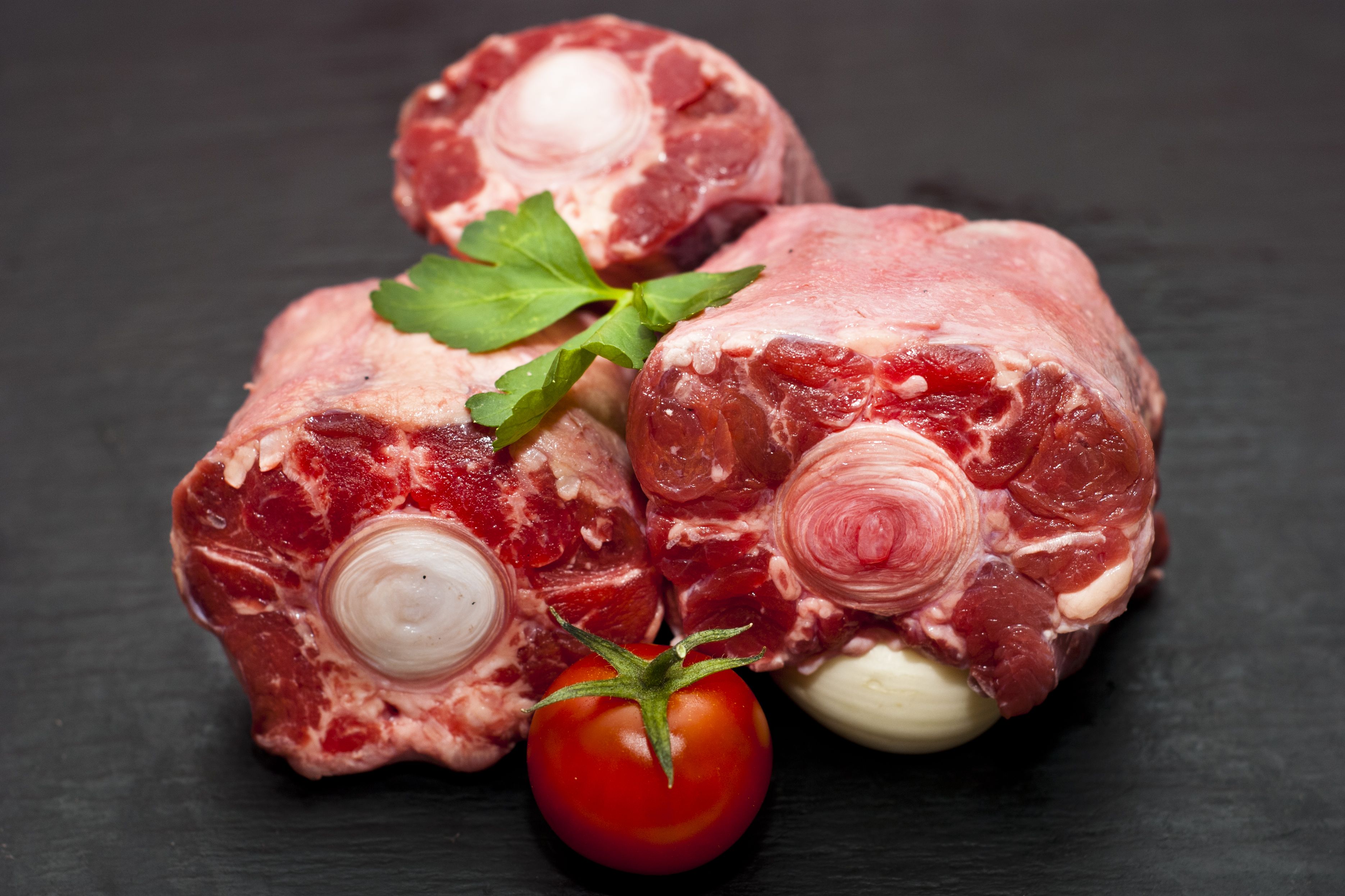 RABO DE TORO AÑOJO 4X2,5KG APROX